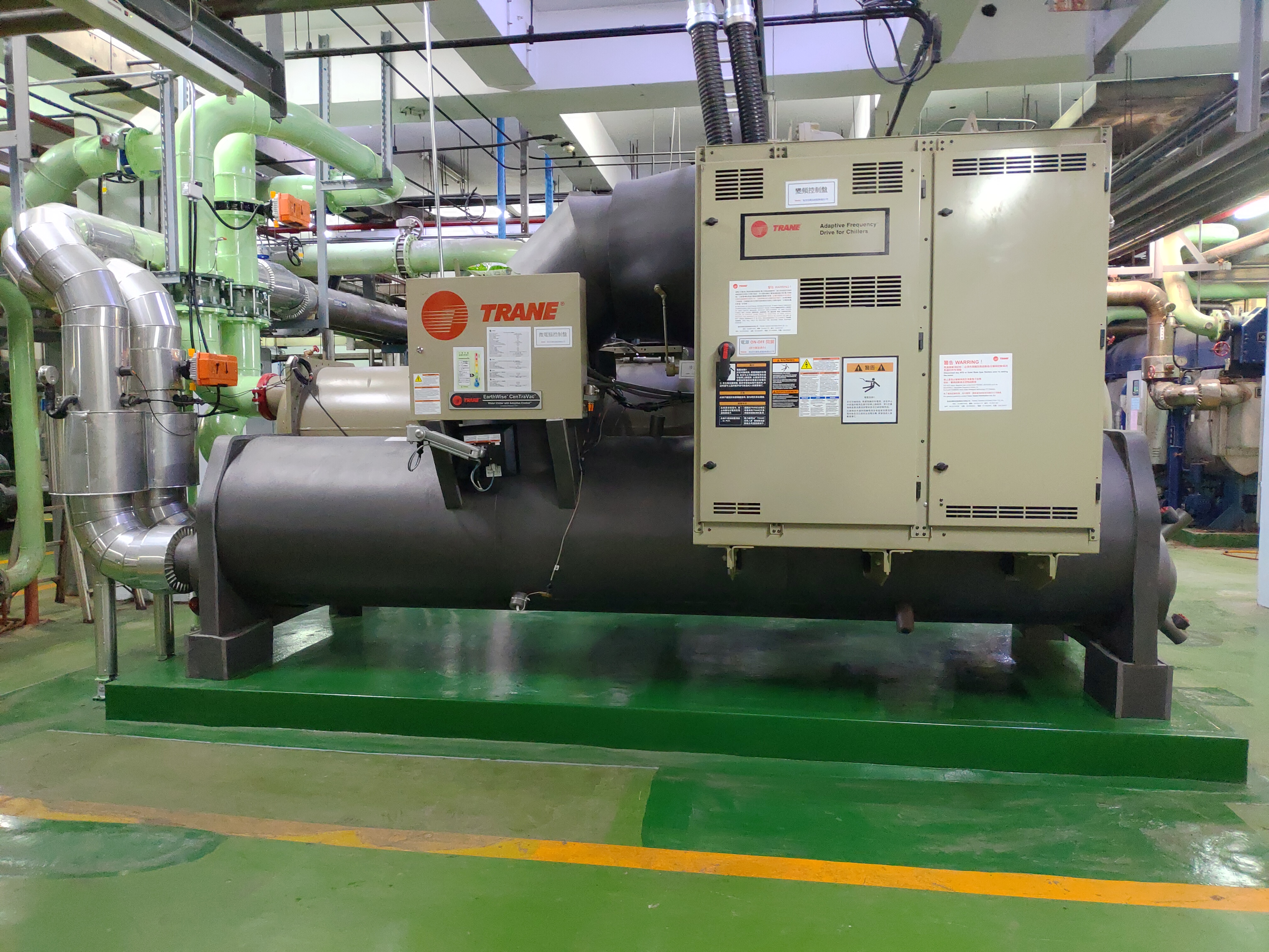 變頻離心式冰水主機